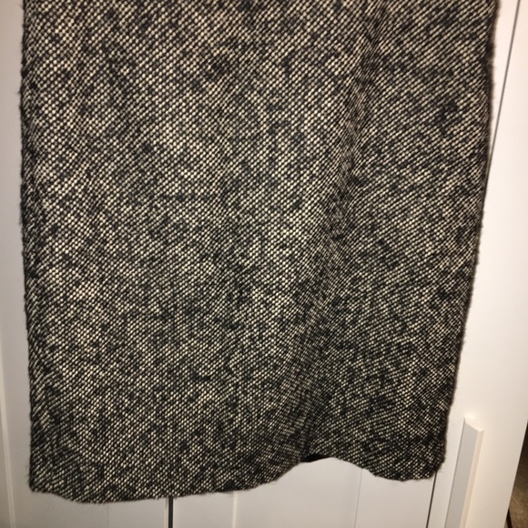 Michael Kors Pencil Skirt - Picture 6 of 8